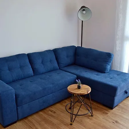 Апартаменты Anna With Parking