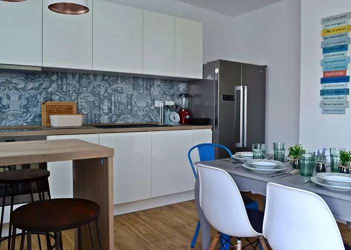 Anna With Parking Appartement Split