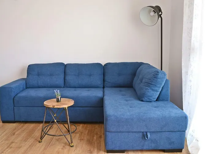 Anna With Parking Appartement